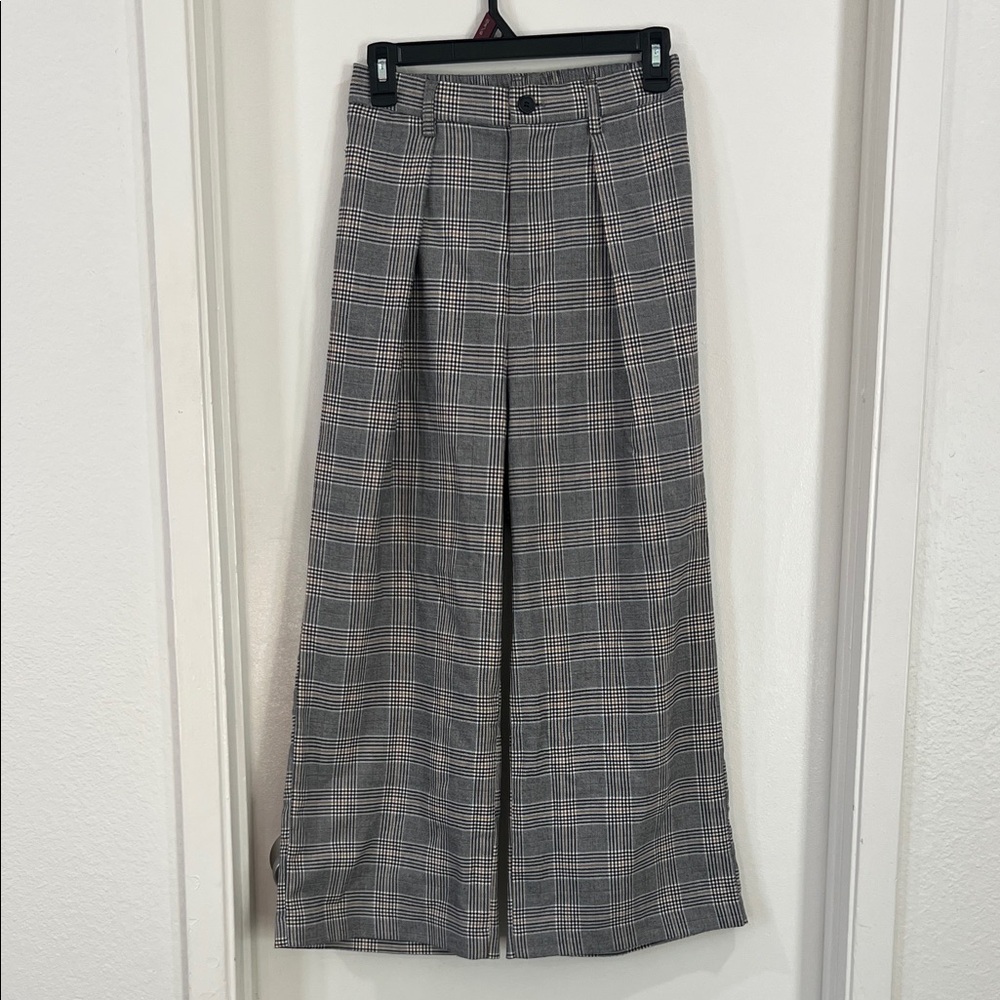 Zara Women's Gray Checkered Wide-Leg Trousers size xs